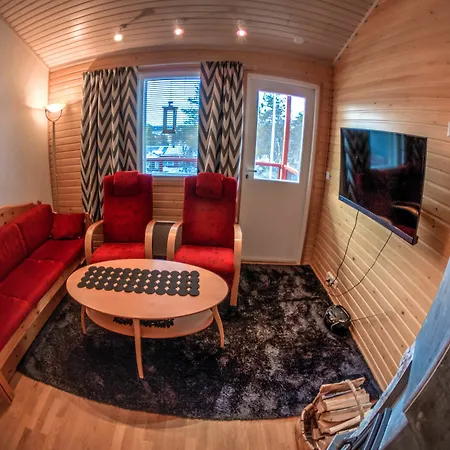 Kuukkeli Apartamento *