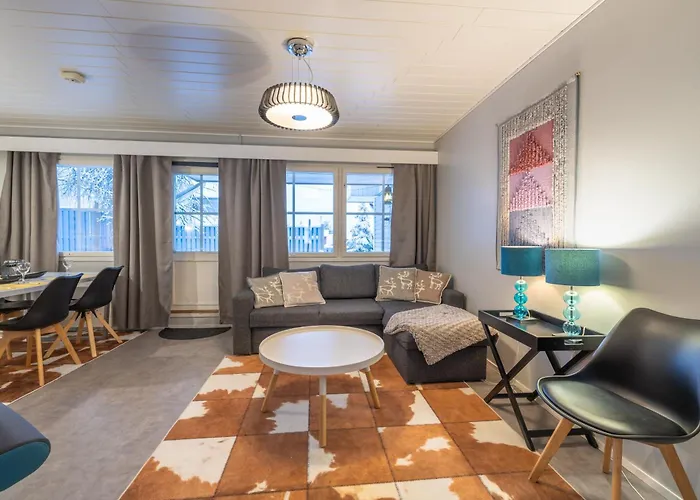 Kuukkeli 사리셀카